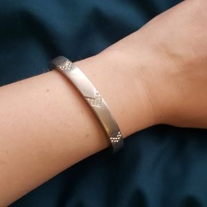 Lia Sophia Jewelry - Stretchy bangle bracelet Lia Sophia Jewelry - Stretchy bangle bracelet